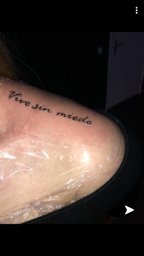 Spanish Neck Tattoos, Blessed In Spanish Tattoo, Spanish Quote Tattoos For Women With Meaning, Spanish Tattoos Quotes With Meaning, Cute Tattoos In Spanish, Tattoo Quotes For Women Spanish, Sayings In Spanish Tattoos, Tattoo Ideas Female In Spanish, Spanish Tattoos For Women With Meaning