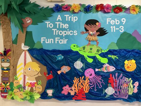 Tropical bulletin board Island Bulletin Board Ideas, Luau Bulletin Board Ideas, Island Bulletin Board, Hawaiian Bulletin Board Ideas, Tropical Bulletin Board, Summer Bulletin Board Ideas, Jungle Bulletin Boards, Camping Bulletin Boards, April Bulletin Boards