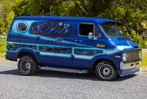 Vintage Vans Vehicles, Dodge Van For Sale, Custom Vans For Sale, Dodge Camper Van, Dodge Tradesman, Vans Painted, Old School Vans, Commercial Van, Dodge Van