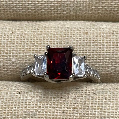 Genuine Garnet Ring 925 Sterling Silver 8.5 Red Emerald Ring, Ruby Vintage Engagement Ring, Garnet Engagement Ring Silver, Ruby Engagement Ring Silver, Gothic Rings Engagement, Red Stone Engagement Rings, Red Engagement Ring, Pink Stone Rings, Orange Ring