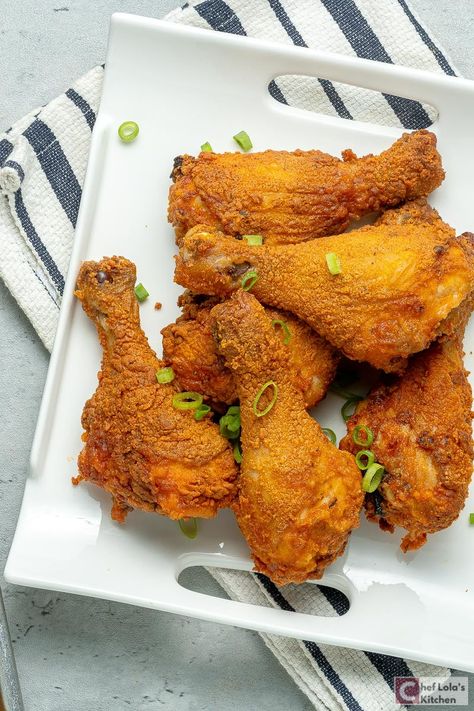 Crispy Baked Chicken Oven Fried Crispy Baked Chicken Wings, Bake Fried Chicken Oven, Oven Fried Chicken Wings Recipes, Baked Fried Chicken Wings, Oven Fried Drumsticks, Oven Fried Chicken Drumsticks, Crispy Baked Chicken Drumsticks, 30min Meals, Oven Fried Chicken Legs