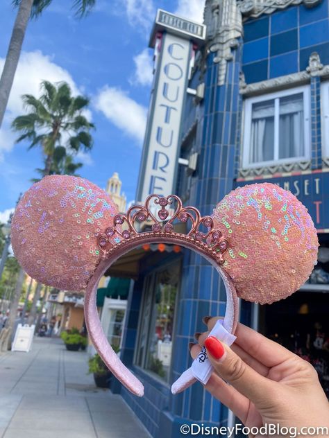 Minnie Ears Aesthetic, Disney Pins Aesthetic, Princess Disney Ears, Aesthetic Mickey Ears, Disney Ears Aesthetic, Disney Castle Nails, Pink Disney Ears, Cute Disney Ears, Disney Princess Ears