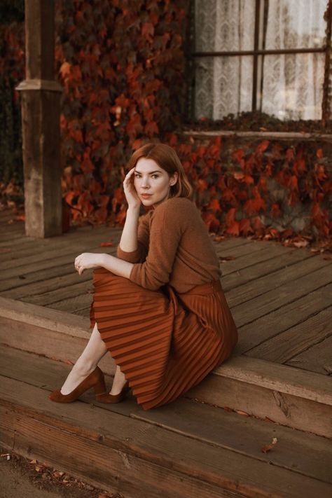 Autumn Toned Outfits, Autumn Outfits Feminine, Romantic Autumn Outfit, Classy Autumn Outfits, Elegant Autumn Outfit, Classy Autumn, Tonal Dressing, Pretty Little Fawn, Blue Autumn