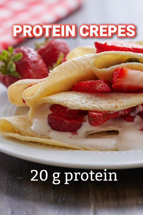 These simple protein crepes are a perfect balance of carbs and protein. 𝐂𝐚𝐫𝐛𝐬 from berries, yogurt, skim milk, and flour. 𝐏𝐫𝐨𝐭𝐞𝐢𝐧 from egg whites, skim milk, yogurt and protein powder. Protein Crepes Recipe, Protein Foods List, Clean Simple Eats, Low Calorie Protein, Breakfast Crepes, Healthy Low Calorie Meals, Berry Dessert, Protein Desserts, Protein Powder Recipes