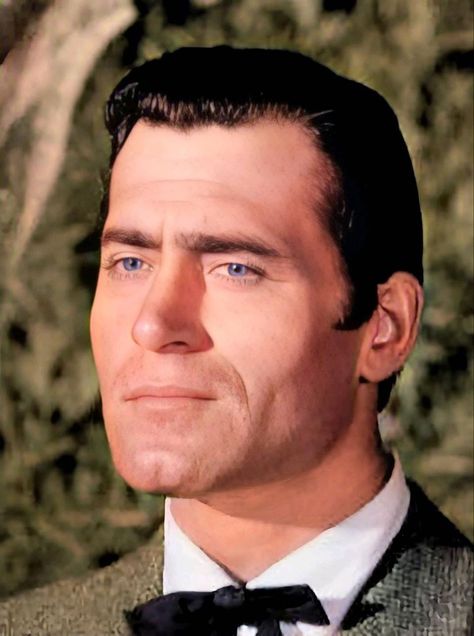 Cheyenne Bodie Clint Walker Fan Group | A very stunning picture Clint Walker Today, Clint Walker Actor, Cheyenne Bodie, Clint Walker, Classic Hollywood Glamour, Hollywood Cinema, Ideal Man, Hollywood Icons, Hollywood Actor