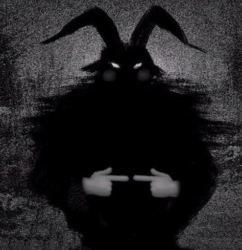 Creepy Bunny, Scary Photos, Personajes Studio Ghibli, Gothic Fantasy Art, Tiny Bunny, Very Scary, Dungeons And Dragons Homebrew, Scary Art, Funny Profile Pictures