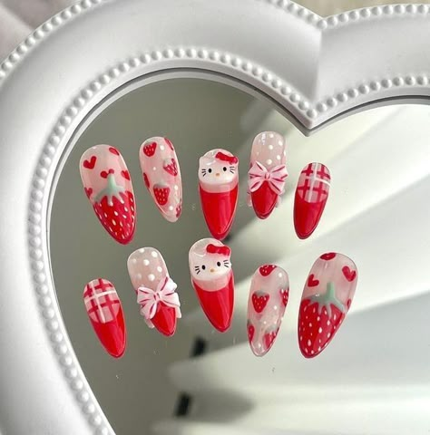 Spring Red Nails, Kpop Nails Inspired, Picnic Nails, Black French Tip Nail, Nails Australia, Christmas Nail Designs Easy, French Tip Nail Art, Anime Nails, Christmas Nails Easy