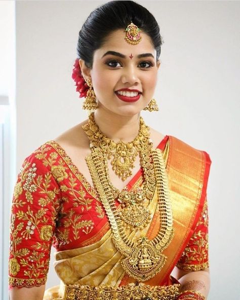 https://in.pinterest.com/krishnajewellersjubileehills/ Blouse Designs For Red Pattu Saree, Bridal Pattu Blouse Designs, Red Saree Blouse Design Weddings, Bridal Hand Embroidery Blouse Designs, Pelli Saree Blouse Designs, Bridal Marriage Blouse Designs, Red Bridal Saree Look For Wedding, Latest Bridal Jewelry Collection, Muhurtam Blouse Designs