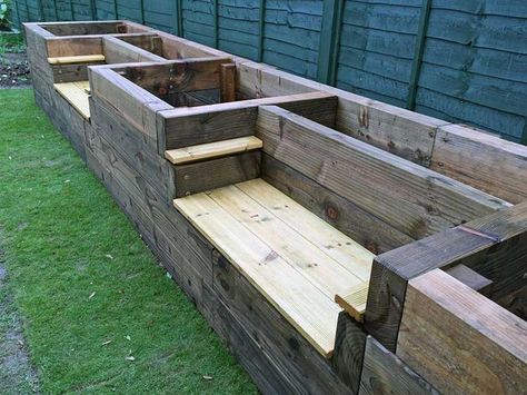 These raised bed garden plans are free, do-it-yourself, and don't cost much in materials to make! Organized by small - medium - large, and unconventional. Lifeproof Flooring, Shed Inspiration, Flooring Bathroom, Vegetable Garden Beds, Raised Garden Bed Plans, Raised Bed Garden Design, Diy Garden Bed, Railway Sleepers, Building A Raised Garden