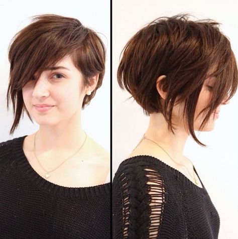 Asymmetrical Pixie Bob For A Round Face Asymmetrical Pixie Bob, Short Hairstyles For Round Faces, Bobs For Round Faces, Short Hair Cuts For Round Faces, Thick Wavy Hair, Cute Looks, Asymmetrical Pixie, Corte Bob, Long Pixie