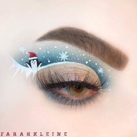 Christmas Graphic Eyeliner, Christmas Graphic Liner, Snowflake Eyeliner, Funky Eyeliner, Snowflake Makeup, Winter Eyeshadow, Crazy Eye Makeup, Xmas Makeup, Christmas Eye Makeup