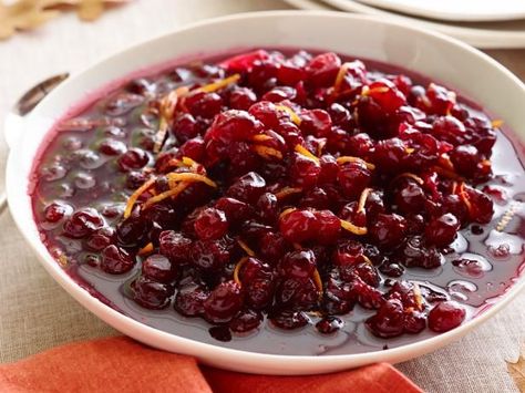 Get Cranberry Sauce Recipe from Food Network Cranberry Sauce Recipes, Classic Thanksgiving Menu, Best Cranberry Sauce, Cranberry Sauce Recipe, Thanksgiving Recipes Side Dishes, Cranberry Sauce Homemade, Cranberry Recipes, Fresh Cranberries, Thanksgiving Menu