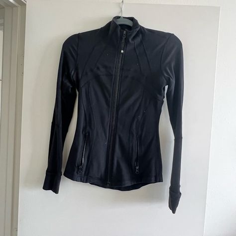 Lulu lemon black zip up Black Lululemon Jacket Aesthetic, Athletic Zip Up Jacket, Lulu Lemon Zip Up Jackets, Lulu Zip Up, Lulu Lemon Zip Up, Lulu Lemon Align Jacket, Lululemon Zip Up, Lulu Zip Up Outfit, Black Zip Up