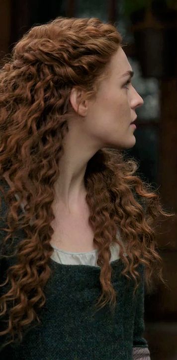 Brianna Outlander Hair, Outlander Hairstyles, Brianna Outlander, Outlander Brianna, Brianna Fraser, Outlander 3, Period Piece, Fantasy Hair, Reading Journal