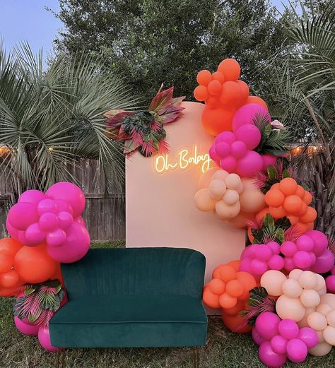 Orange Party Theme, Events Backdrop, Coachella Birthday, Sweet Baby Shower Ideas, 40th Bday Ideas, Graduation Party Table, Sunset Party, Orange Color Schemes, 36th Birthday