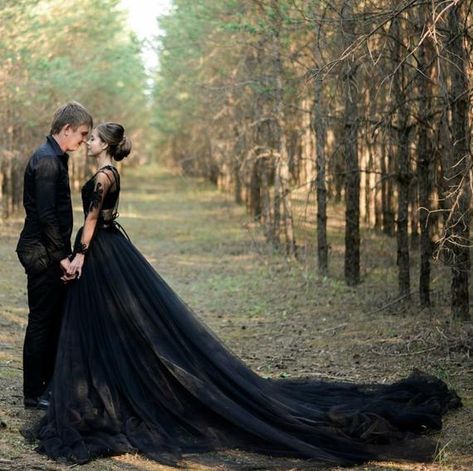 Alternative Sexy Black Wedding Dress, Non Traditional Modern Tulle Wedding Dress Black Tulle Wedding Dress, Tulle Wedding Skirt, Wedding Dress Black, Gothic Wedding Dress, Tulle Maxi Skirt, Goth Wedding, Wedding Skirt, Dark Wedding, Bohemian Bridal