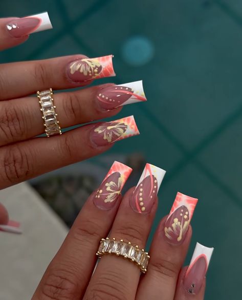 Nail Ideas Square Medium, Nails Court, Island Nails Tropical, Nail Boo, Nail Ideas Square, Nails Tapered Square, Teen Nails, Holiday Acrylic Nails, Purple Acrylic Nails