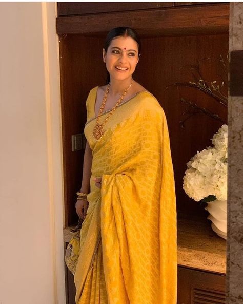 💛 • Day 4 • #kajol#kajolforever#kajolic#kajolmyqueen#kajolsrivastava #kajolnew#kajoldevgn#kajollovel#_kajol_devgn Bright Yellow Outfit, Saree Makeup Look, Sindoor Khela, Makeup Look Indian, Troy Movie, Saree Colors, Rani Mukherji, Kajol Saree, Dusky Skin