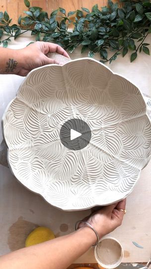 Clay Platter, Handmade Clay Pots, Ceramics Bowls Designs, Pottery Sale, Functional Ceramics, Pottery Patterns, Handmade Pottery Bowls, Handmade Ceramics Plates, Foot Ring