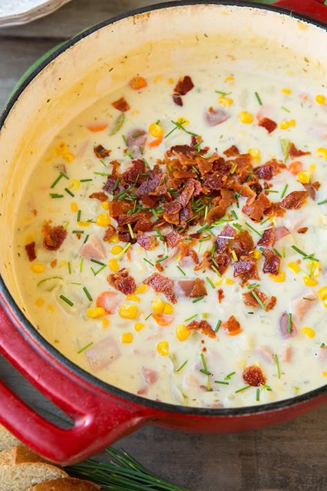 Creamy Ham Potato and Corn Chowder - this is definitely my new favorite potato soup! Loaded with so much goodness! Potato And Corn Chowder, Potato Corn Chowder, Ham Potato, Potato Chowder, Savory Soups, Corn Chowder, Cooking Classy, Think Food, Soup And Sandwich