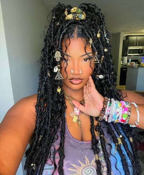 Goddess Braids Hairstyles, Faux Locs Hairstyles, Box Braids Hairstyles For Black Women, Cute Box Braids Hairstyles, Protective Hairstyles Braids, Pretty Braided Hairstyles, Hot Hair Styles, Braided Hairstyles For Black Women, Locs Hairstyles