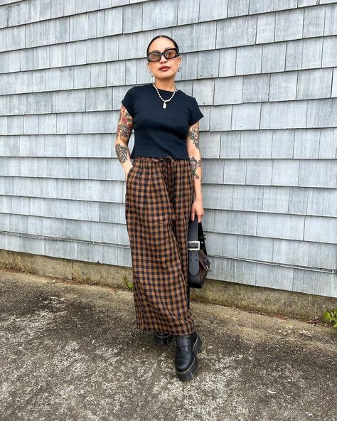 Dr. Martens USA (@drmartensusa) • Instagram photos and videos Doc Marten Bethan, Dr Marten 8053 Outfit, Floral Doc Martens Outfit, Dr Martens Bethan Outfits, Dr Marten Oxford Outfit Women, Dr Martens Polley Outfit, Doc Martens Mules Outfit, Dr Martens 8053 Outfit, Dr Martens Mules Outfit