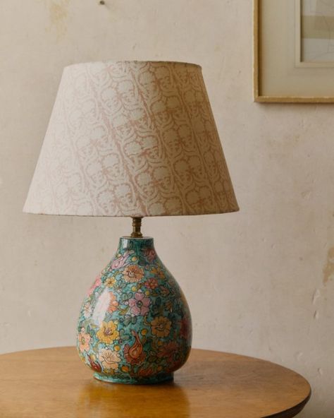 Vintage lamp hand painted with naive flowers Hand Painted Lamp Base, Painted Lamp, Painting Lamps, Old Lamps, Vintage Lamp, Vintage Lamps, Lamp Bases, Hand Painted, Paint