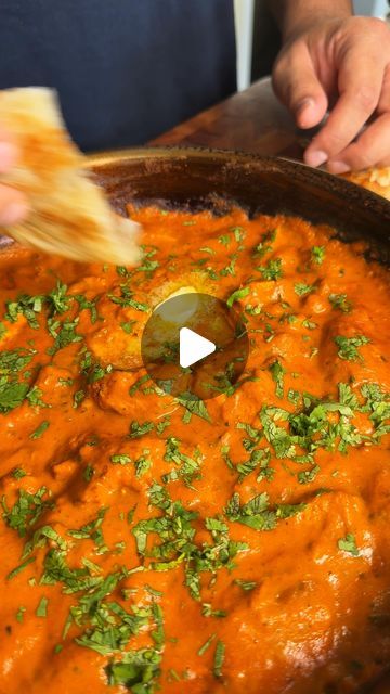 Vimarsh Patel on Instagram: "Indian meals made easy: EP 2
Lets make Butter Chicken
Recipe: amateurprochef.com
OR link in bio 

#homecooking #easyrecipe #chicken #butter	#butterchicken" Butter Chicken Side Dishes, How To Make Butter Chicken, Easy Chicken Recipes Videos, Butter Chicken Recipe Indian Easy, Easy Chicken Recipes Indian, Butterchicken Indian Recipe, Easy Curry Chicken Recipes, Butter Chicken Video, Butter Chicken Recipe Video