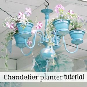 Chandelier Planter Tutorial - DIY Show Off ™ - DIY Decorating and Home Improvement Blog Planter Flowers, Chandelier Planter, How To Make A Chandelier, Flowers Hanging, Diy Shows, Upcycling Diy, Flowers Gardening, Magic Garden, Diy Chandelier