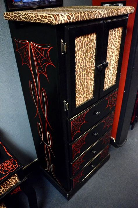 This isn't my personal taste, but it could be easily adapted to make it your taste.  Paint your makeup table and other furniture in the room to match.   A great way to recycle odds and ends to make a matching set on your own. Love Monsters, Awesome Furniture, Gothic Room, Gothic Furniture, Dark Home Decor, Goth Home, Goth Home Decor, Dark Home, Halloween Monster