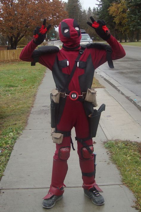 DIY Deadpool Costume (My kid thinks I'm amazing. I think he's worth it.) Diy Deadpool Costume Kids, Deadpool Costume, Future Costume, Kids Costumes, Worth It, Deadpool, For Kids, Marvel, Collage