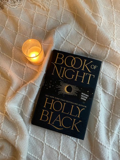 House Of Night Books, House Of Night, Holly Black, Book Aesthetic, Bestselling Author, Book Cover, Books