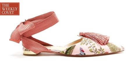 De Gournay x Aquazurra Shoes Fancy Flat Shoes, Aquazurra Shoes, Fancy Flats, Embroidered Flats, Aquazzura Shoes, Wedding Shoes Flats, Shoe Fits, Gorgeous Shoes, Hot Shoes