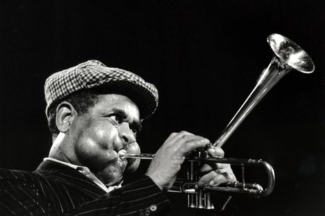 Dizzy Gillespie at the Belgrade Jazz Festival in 1972 Dope Band, Jazz Trumpet, Dizzy Gillespie, Jazz And Blues, Jazz Artists, Cool Jazz, Today In History, Jazz Club, Smooth Jazz