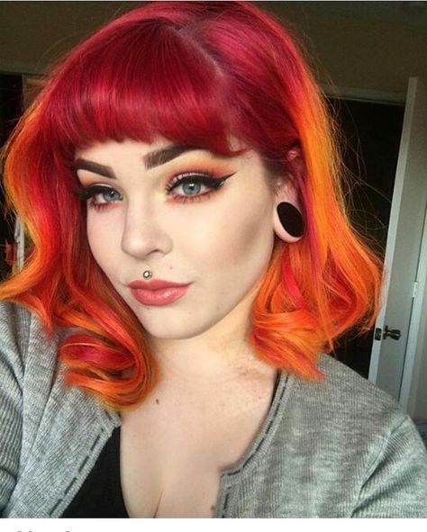 Orange and red hair. Shoulder length hair Red And Orange Hair, Orange Ombre Hair, Orange Hair Dye, Pink And Orange Hair, Red Orange Hair, Cheveux Oranges, Sunset Hair, Fire Hair, Hair Color Crazy