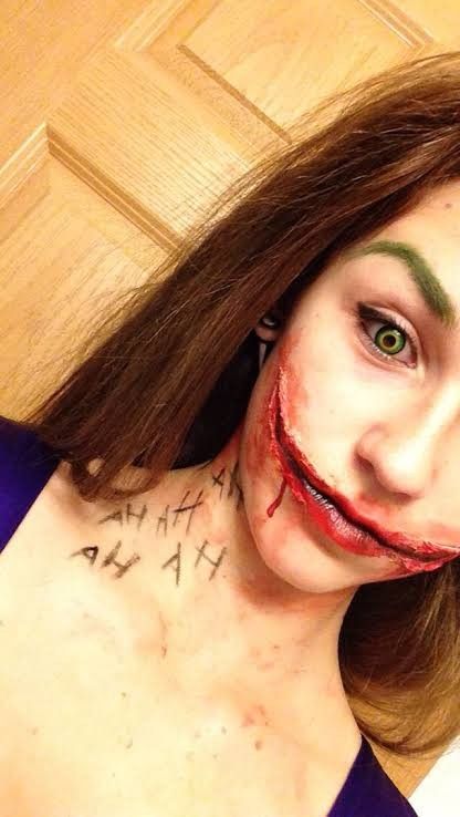 Halloween Mouth Makeup, Liquid Latex Makeup Halloween, Liquid Latex Makeup Ideas, Halloween Makeup Joker, Liquid Latex Makeup, Joker Halloween, Liquid Latex, Halloween Makeup Ideas, Fun Makeup