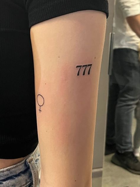 Angel Number Stick And Poke, 555 Tattoo Design, 777 Tattoo Lucky, Starboy Tattoo, 777 Tattoo Design, 777 Angel Number Tattoo, Number 7 Tattoo, Lucky 7 Tattoo, 777 Tattoo Ideas