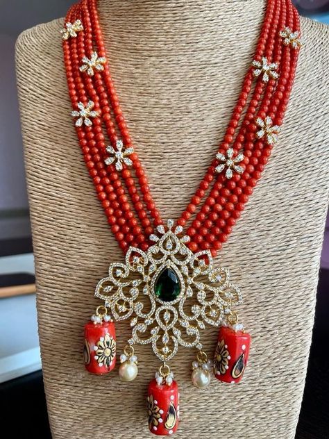 Coral Beads Jewellery Indian, Corals And Pearls Jewellery, Beads Jewellery Indian, Coral Beads Jewellery, Coral Mala, Beads Haram, Pretty Gold Necklaces, Coral Jewelry Set, Haram Designs