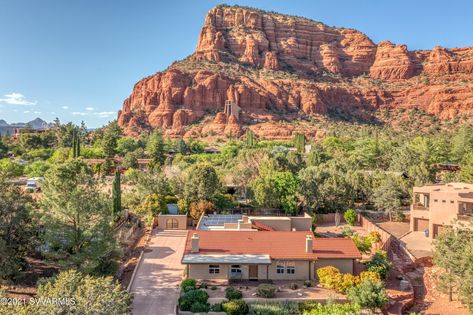 Just Listed! Single level Sedona home with a Mexican Hacienda flair nestled in the Red Rocks in the popular Chapel area with Main House and Guest Casita under the same roof yet well separated. The shared Central Courtyard has covered and open patios and a built-in BBQ to enjoy Sedona's year-round outdoor living. For more information click on an image or call us at (928) 282-4166. RE/MAX Sedona. Sedona Home, Central Courtyard, Mexican Hacienda, Built In Bbq, Sedona Az, Red Rocks, New Property, Real Estate Agents, Maine House