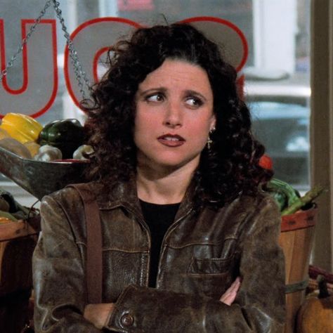 Seinfeld Icons, Elaine Seinfeld Outfits, Elaine Outfits, Seinfeld Fashion, Seinfeld Aesthetic, Elaine Benes Outfits, Alt Hippie, Seinfeld Elaine, 90s Series