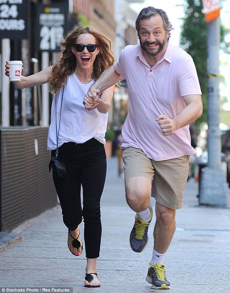 Leslie Mann Couple Holding Hands Full Body Drawing, Couple Running Holding Hands, Leslie Mann And Judd Apatow, Judd Apatow And Leslie Mann, Running Together Reference, Holding Hands Running Drawing, Full Body Couple Poses Drawing, Running Holding Hands Reference, Couple Full Body Reference