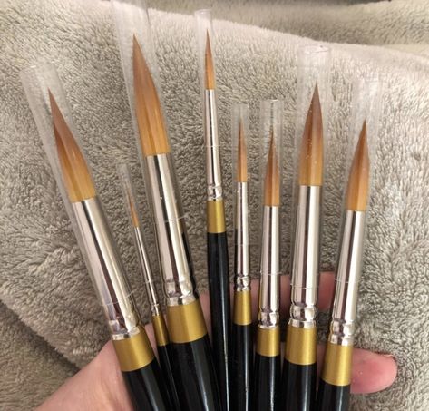 Professional Art Supplies, Gouache Paints, Lion Artwork, Art Painting Tools, Art Pencils, Multimedia Artist, Joker Art, Art Tools Drawing, Artist Brush