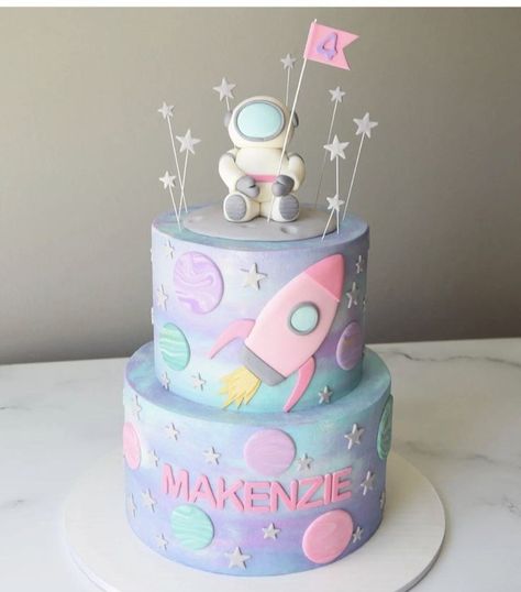 Two The Moon Birthday Cake Girl, Two The Moon Cake Girl, Girl Astronaut Party, Galaxy Birthday Party Ideas, Two The Moon Cake, 6th Birthday Girls, Rocket Cake, Moon Birthday, Galaxy Cake