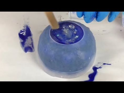 Alcohol Ink Ideas Tutorials, Night Mood, Resin Bowl, Dried Flowers Diy, Amazing Resin, Resin Art Supplies, Diy Resin Projects, A Starry Night, Resin Tutorial