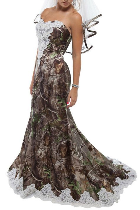 Country Camo Wedding Dresses, Camo Wedding Dress Camouflage, Camouflage Wedding Dress, Camo Wedding Dress With Boots, Wedding Dresses Country Style, Wedding Dresses Camo, Cursed Wedding, Pink Camo Wedding Dress, Country Wedding Dresses With Boots