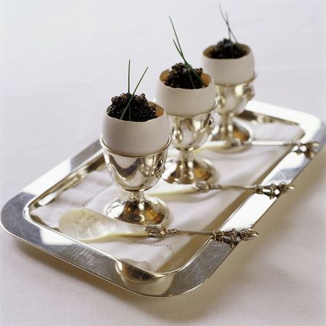 Caviar Dinner, Caviar Service, Expensive Food, Caviar Recipes, Luxury Food, Soft Boiled Eggs, Appetizer Bites, Boiled Egg, Food Jewelry