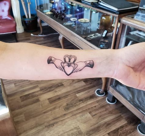 Claddagh Tattoo | Tattoo Ideas and Inspiration Claddagh Tattoo Women, Claddagh Tattoo, Tattoos 2024, Irish Claddagh, Vine Tattoos, Monterey California, Tattoo Women, Claddagh Ring, Sternum Tattoo