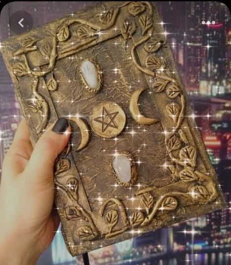 Halloween Spell Book, Halloween Spells, Altered Canvas, Book Cover Diy, Witch Diy, Book Of Shadow, Witchy Crafts, Baby Witch, Witch Books