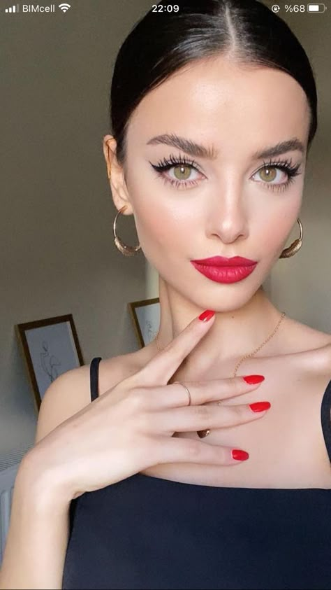 Slicked Back Hairstyles, Red Lip, Red Nails, Nail Polish, Hairstyles, Nails, Hair Styles, Makeup, Hair