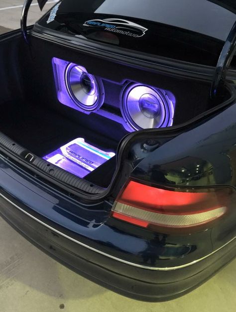 Car Speaker Box Design, Car Sound System Ideas, Car Sound System, Car Speaker Box, Car Audio Fabrication, Custom Car Audio, Sound System Car, Subwoofer Box Design, Car Audio Installation